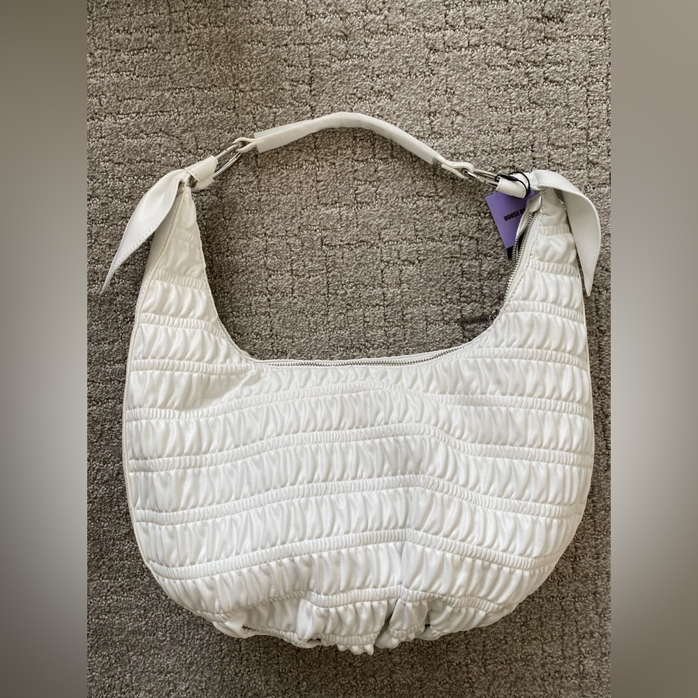 HOUSE OF WANT | HOW We Saunter White Shirring Luxury Vegan Leather Bag NWT - Picture 5 of 13